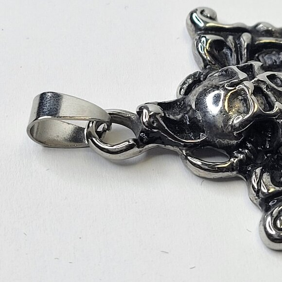 Skull Key Pendant Stainless Steel - Picture 3 of 9